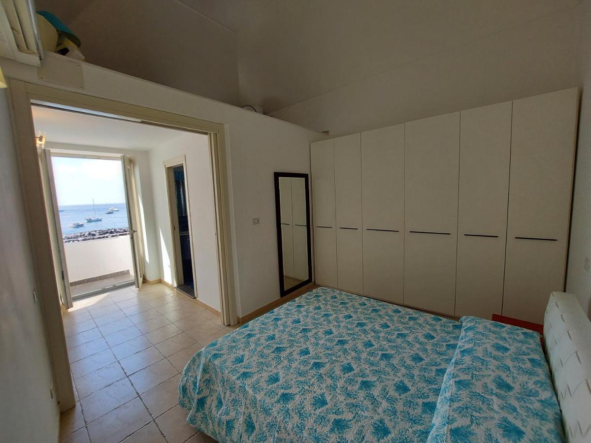 Apartmán Casa Raiffone Procida Exteriér fotografie